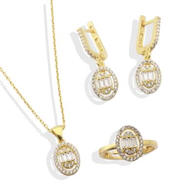 Baget Kesim Oval Montürlü Zirkon Taşlı Gold KaplamaGümüş Set