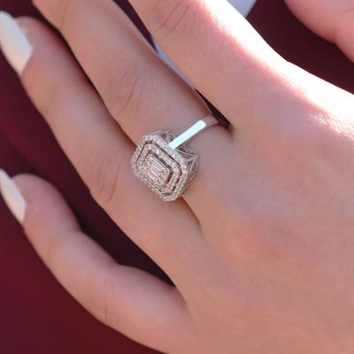 Baget Taşlı 3 Boyutlu Gümüş Yüzük