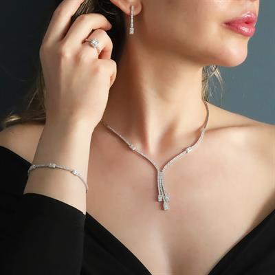 Baget Taşlı Sarkıt Modeli Gümüş Set