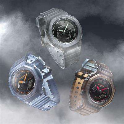 Casio Iconic GA-2100K-5ADR Erkek Kol Saati