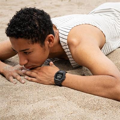 Casio G-squad GBD-200-1DR Erkek Kol Saati