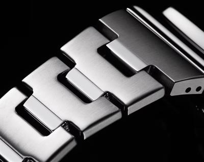 Casio G-steel GM-2110D-8ADR Erkek Kol Saati