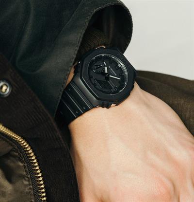 Casio Iconic GA-2100-1A1DR Erkek Kol Saati