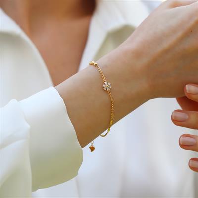 Çiçek Taşlı Gümüş Trend Bileklik