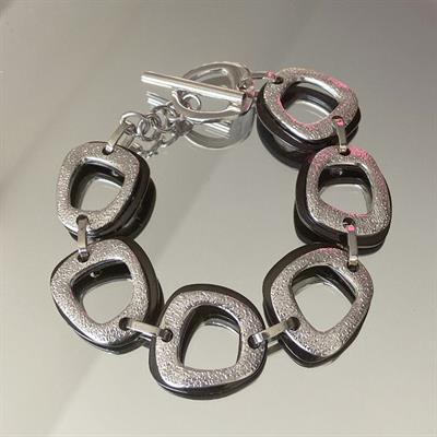 Creo Siyah Halkalı Çelik Bileklik