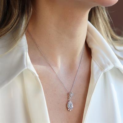 Damla Taşlı Gümüş Zirkon Takım