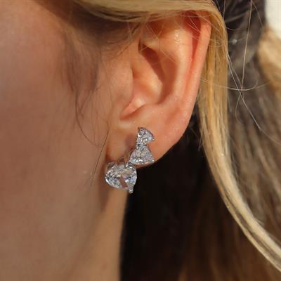 Kalp Üçlü Zirkon Taşlı Gümüş Küpe