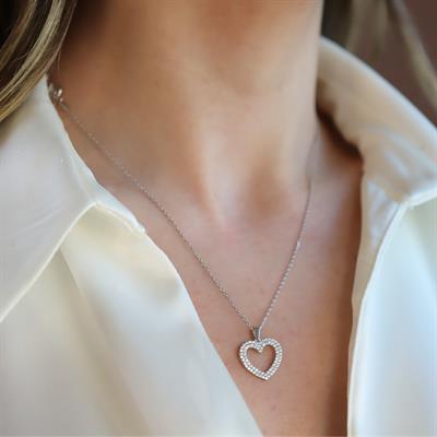 Kalp Zirkon Taşlı Gümüş Kolye