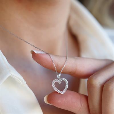 Kalp Zirkon Taşlı Gümüş Kolye