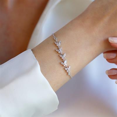 Kelebek Zirkon Taşlı Gümüş Bileklik