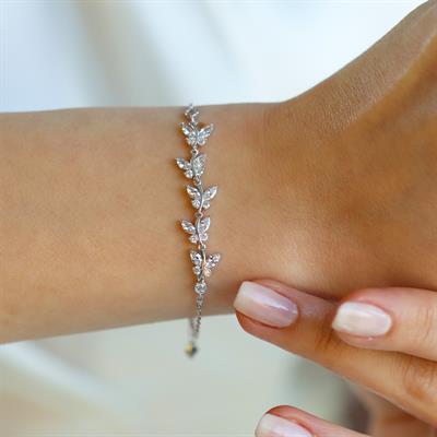 Kelebek Zirkon Taşlı Gümüş Bileklik
