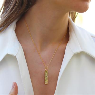 Love Taşlı Plaka Gold Gümüş Kolye