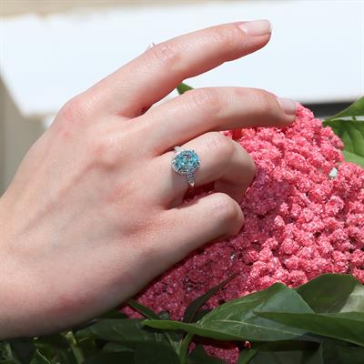 Mavi Zirkon Taşlı Oval Gümüş Yüzük