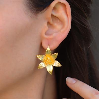 Menekşe Çiçeği Gold Gümüş Küpe