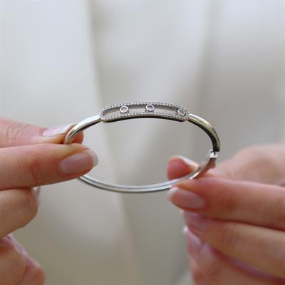 Hareketli Zirkon Taşlı Msska Gümüş Kelepçe