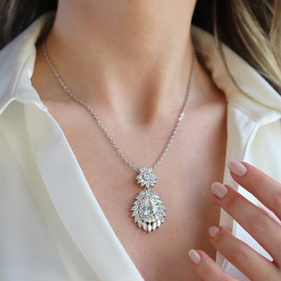 Okyanusun Kalbi Damla Sky Diamond Gümüş Kolye