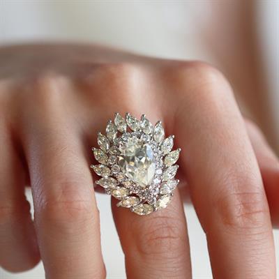 Okyanusun Kalbi Damla Sky Diamond Gümüş Yüzük