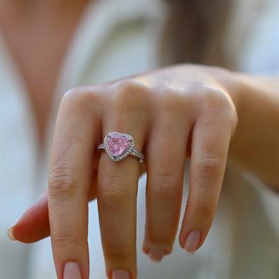 Pembe Taşlı Kalp Modeli Gümüş Yüzük