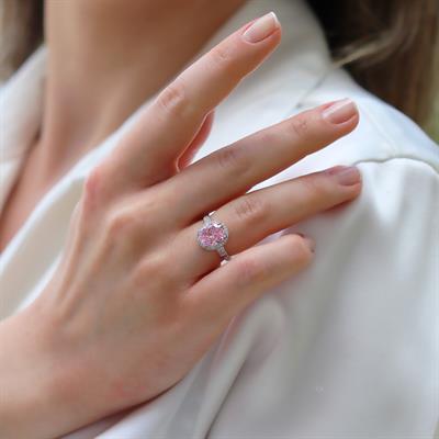 Pembe Zirkon Taşlı Oval Gümüş Yüzük