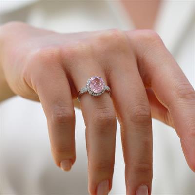 Pembe Zirkon Taşlı Oval Gümüş Yüzük