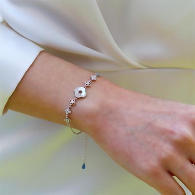 Sedefli Yonca Çiçek Gümüş Bileklik