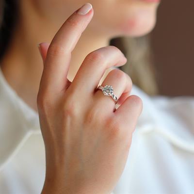 Sky Diamond 6 Tırnaklı Tektaş 2,50ct Gümüş Yüzük