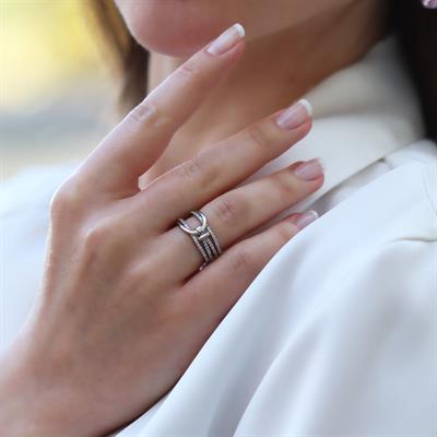 Taşlı Düğüm Gümüş Yüzük