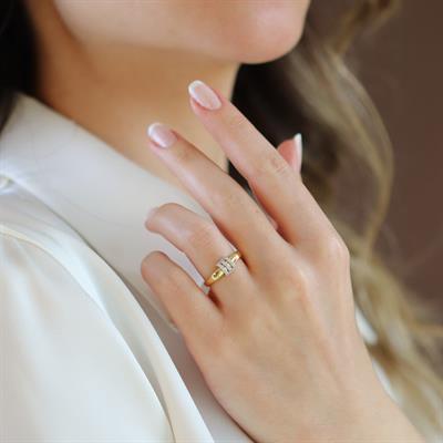 Trend Taşlı Gold Ayarlanabilir Gümüş Yüzük