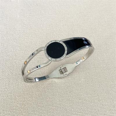 Üçlü Siyah Mineli Çelik Kelepçe