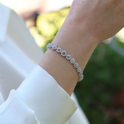 Yeşil Zirkon Taşlı Çiçek Su Yolu Gümüş Bileklik