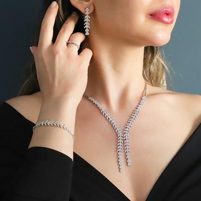 Zirkon Taşlı Başak Modeli Gümüş Set
