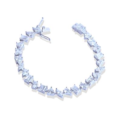 Zirkon Taşlı Kalpli Figürlü Gümüş Bileklik