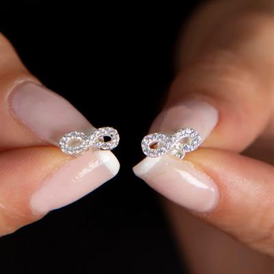 Zirkon Taşlı Sonsuzluk Gümüş Küpe