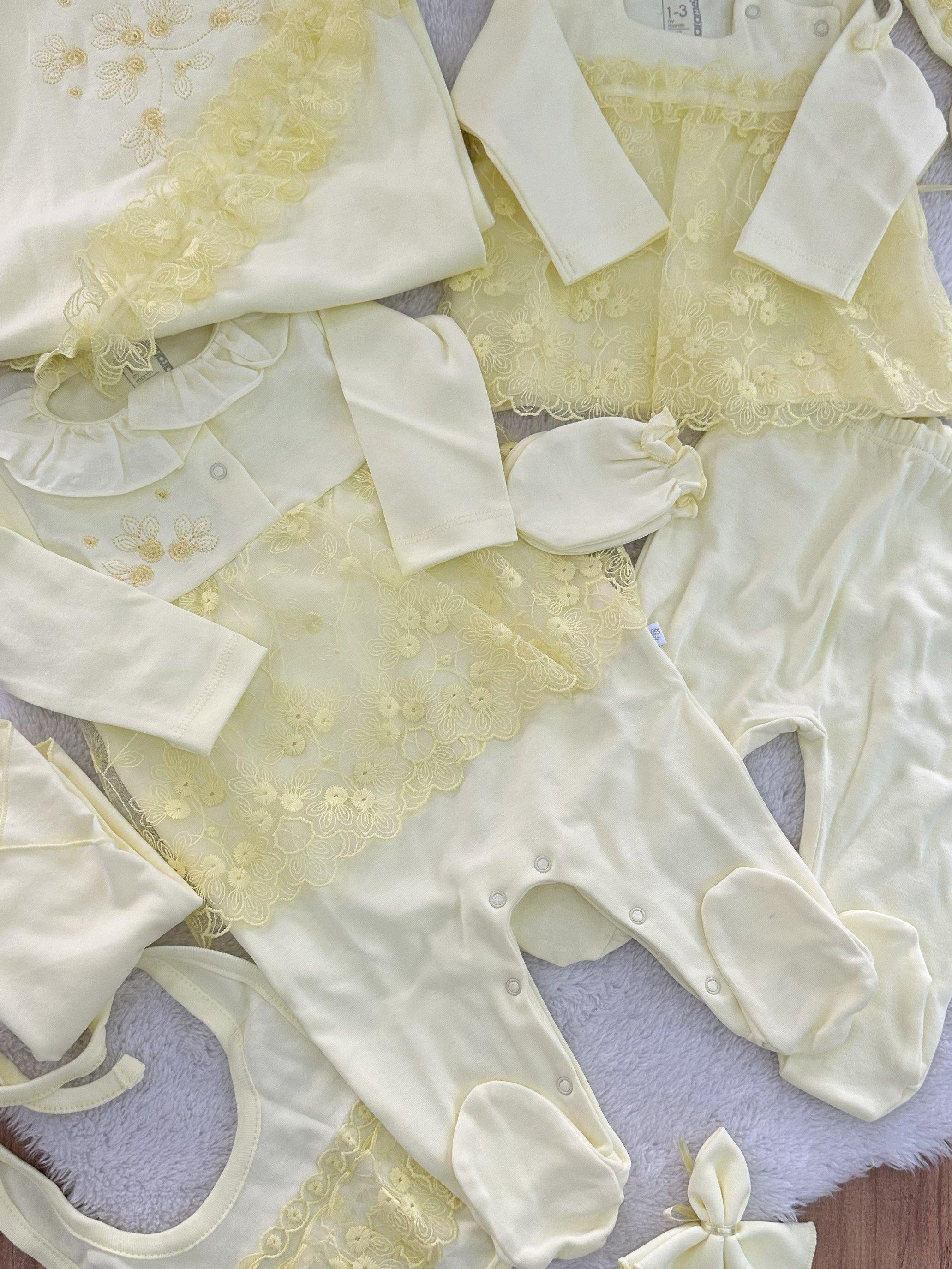 Çiçek Nakışlı Güpürlü Yenidoğan Kız Bebek Tulumlu 10lu Hastane Çıkış Seti