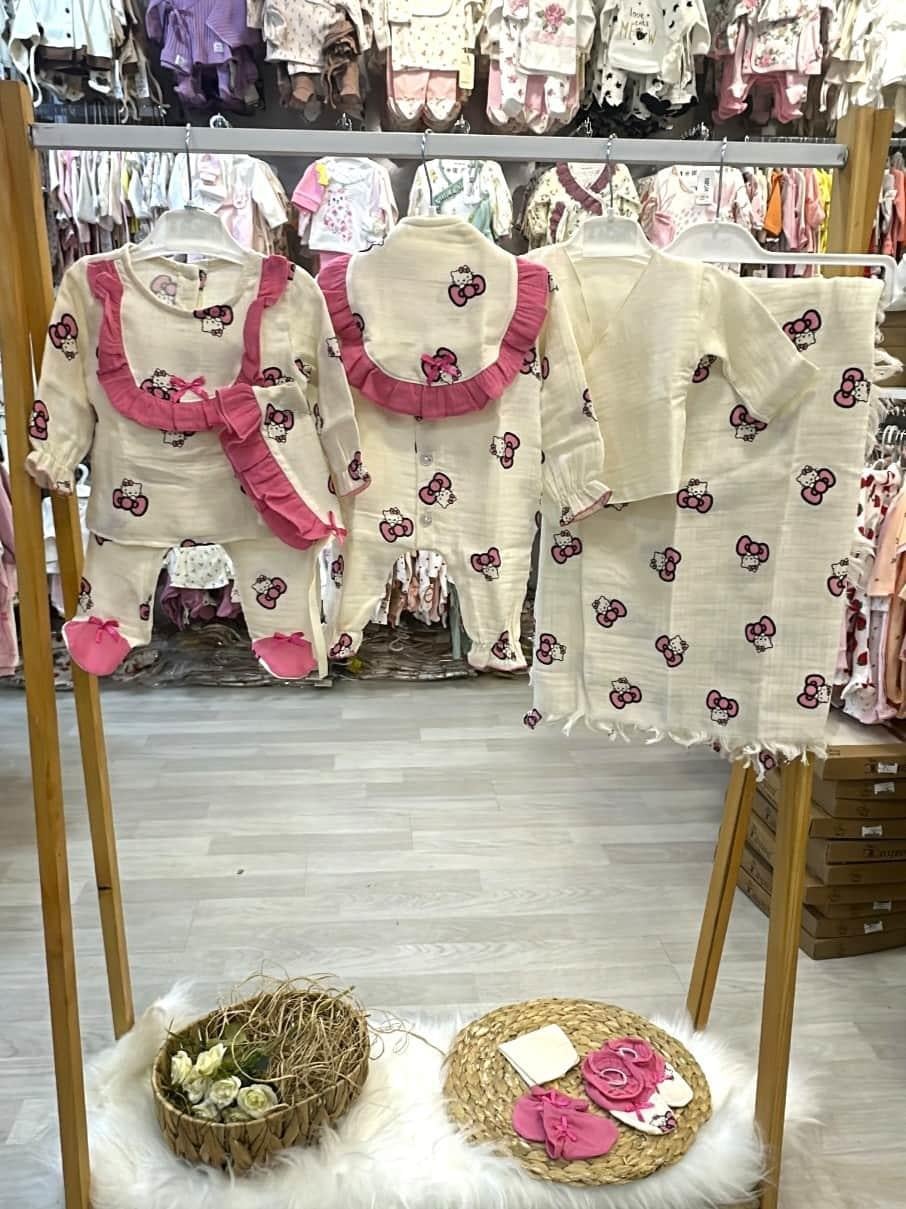 Hello Kitty Baskılı Yenidoğan Kız Bebek Müslin 10lu Hastane Çıkış Seti (Video Açıklamada)