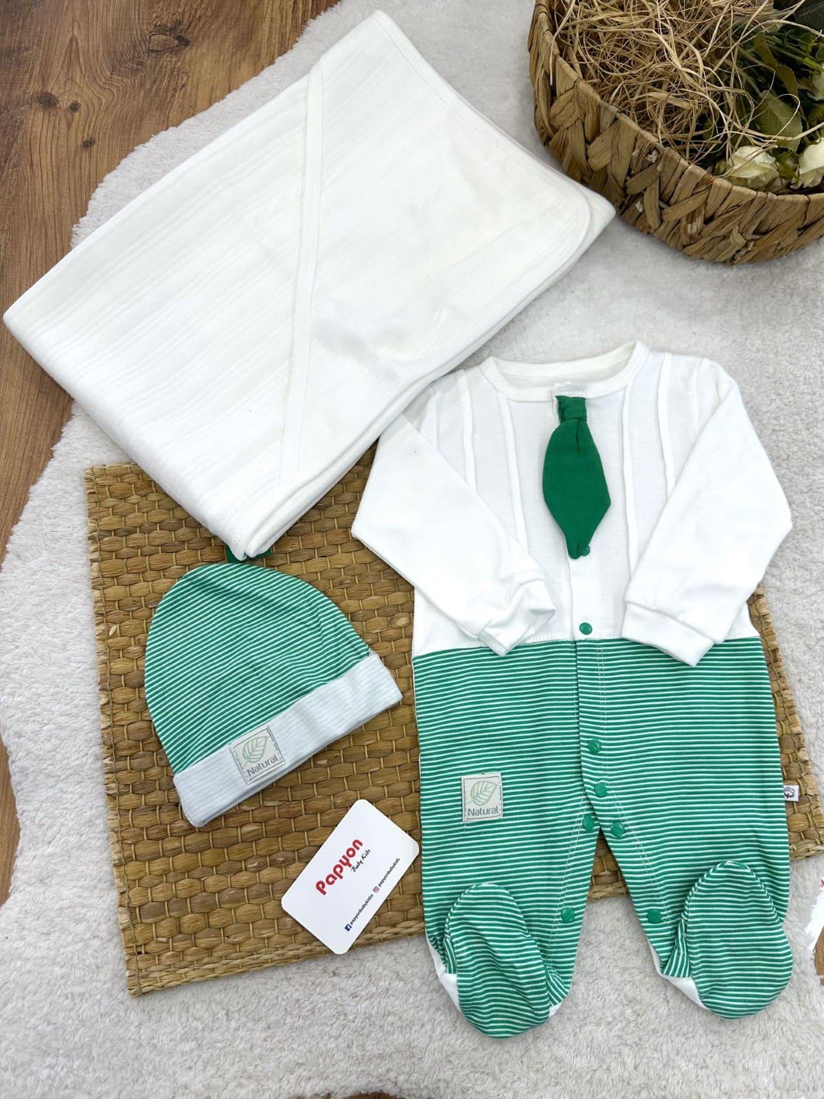 Kravatlı Tulum Bere Havlu Erkek Bebek 3lü Set 0-3 Ay