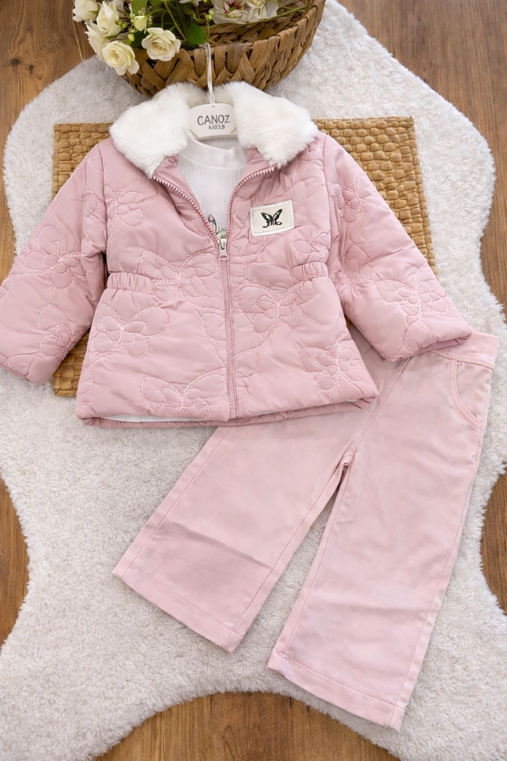 Kelebek Nakışlı Montlu Kot Pantolonlu Kız Bebek 3lü Takım (6-9/9-12/12-18/18-24 Ay)