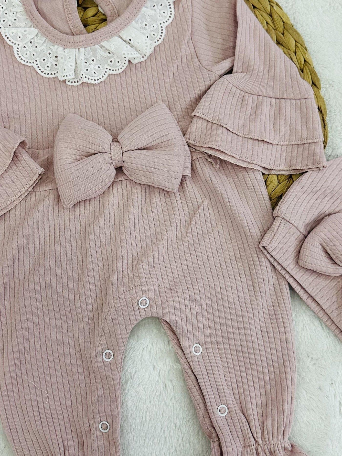 Dantelli Fiyonklu Kız Bebek Bere Tulum Set 0-3/3-6/6-9/9-12 Ay