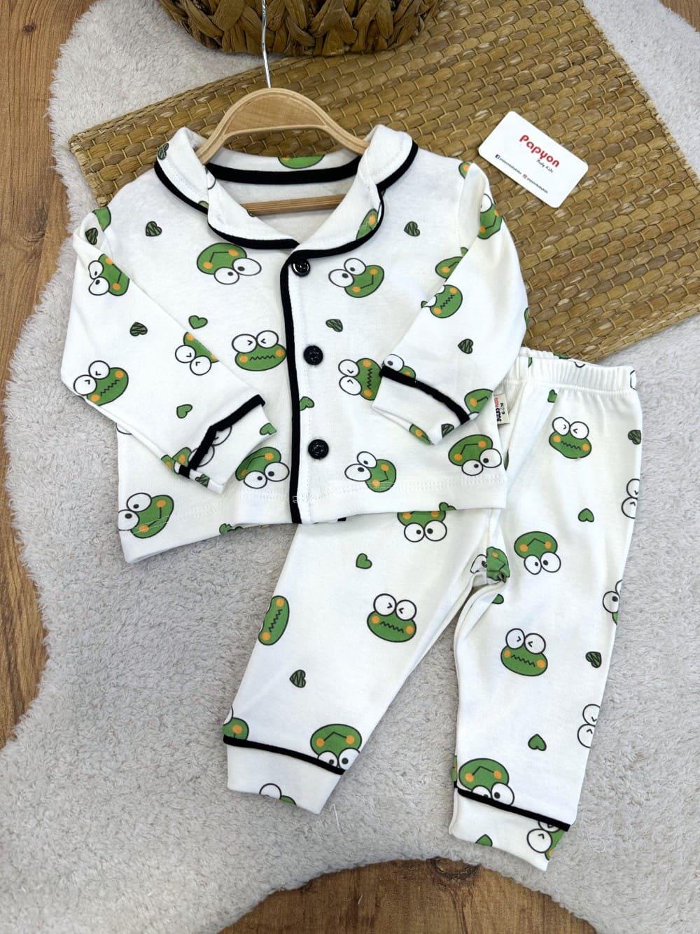 Kurbağa Baskılı Önden Düğmeli Bebek Pijama Takımı (6-9/9-12/12-18/18-24 Ay)