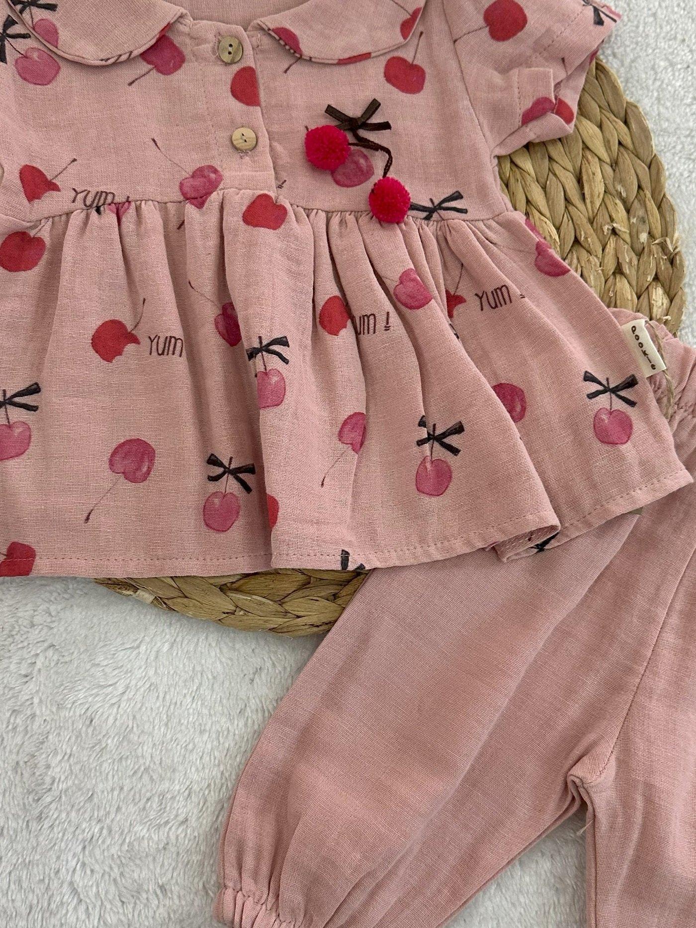 Kirazlı Kız Bebek Müslin Takım (6-12-18 Ay)