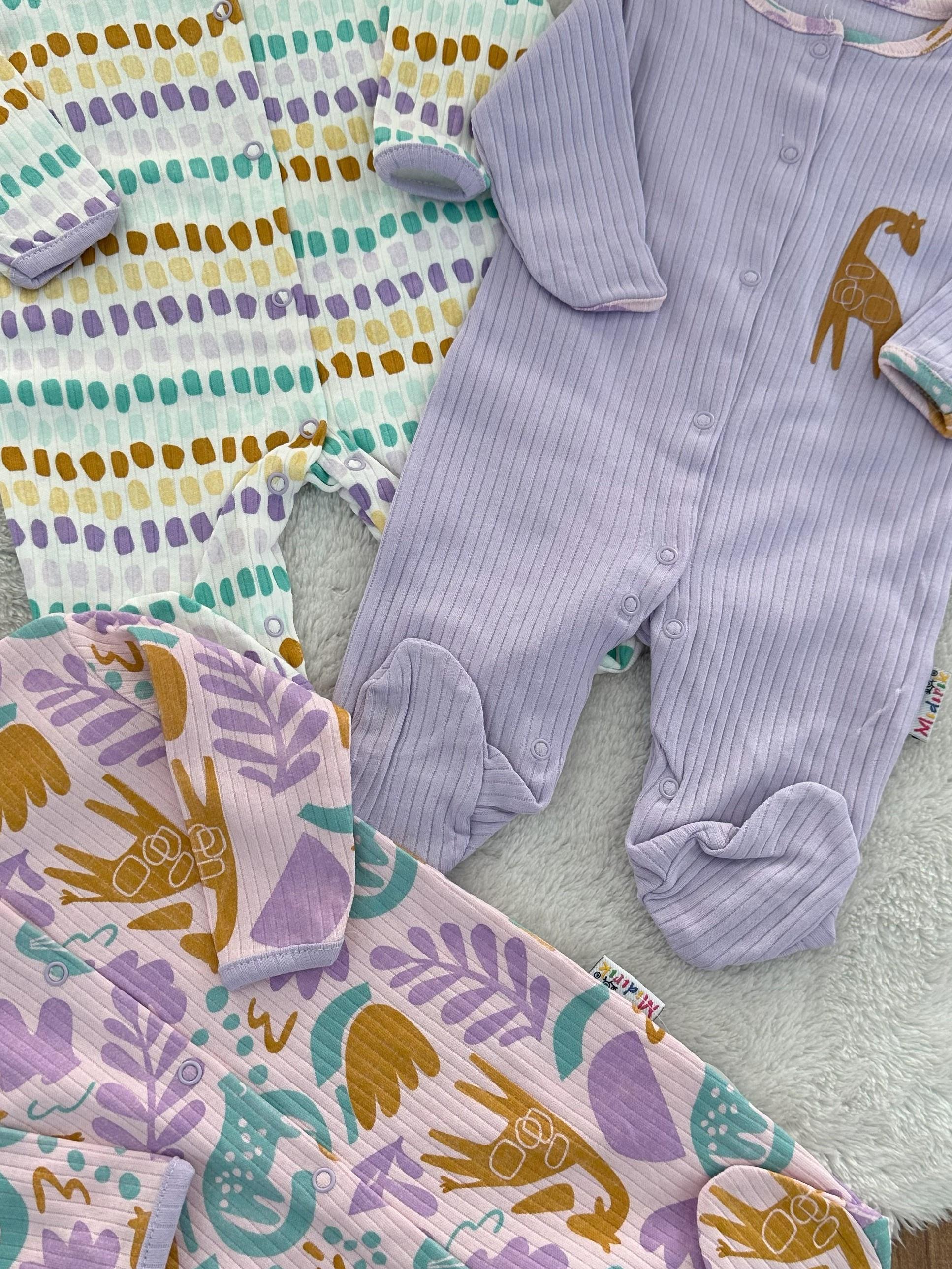 Zürafa Baskılı Raporlu Kız Bebek 3lü Patikli Tulum Set 0-3/3-6/6-9 Ay
