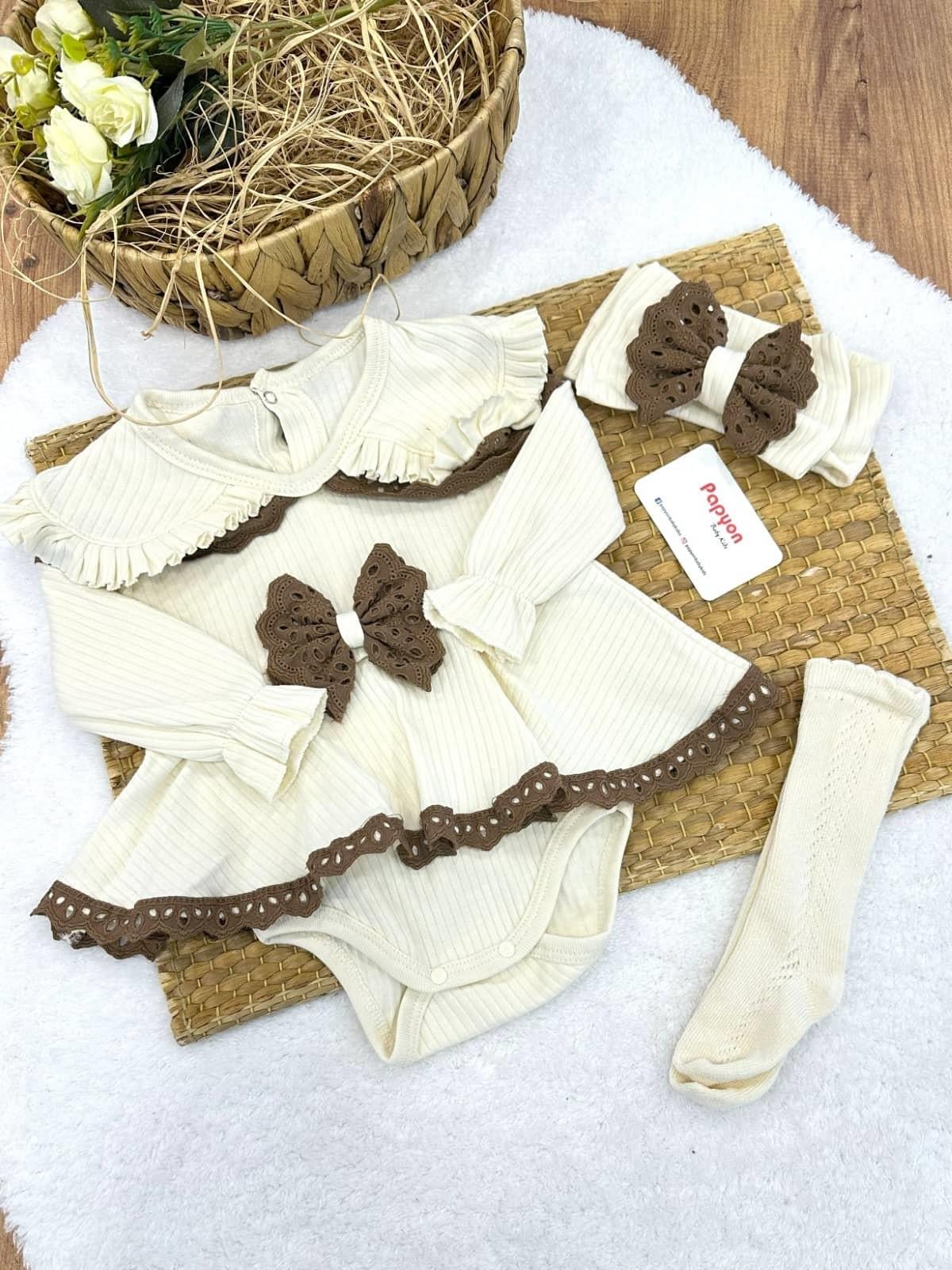 Çıtçıtlı Badi (Kız)