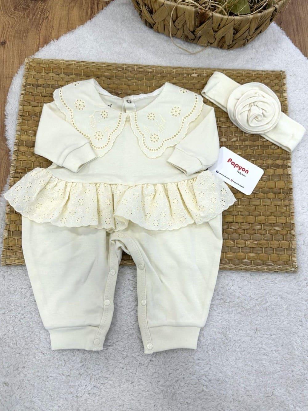 Güpürlü Yakalı Fırfırlı Kız Bebek Manşetli Tulum (0-3/3-6/6-9 Ay)