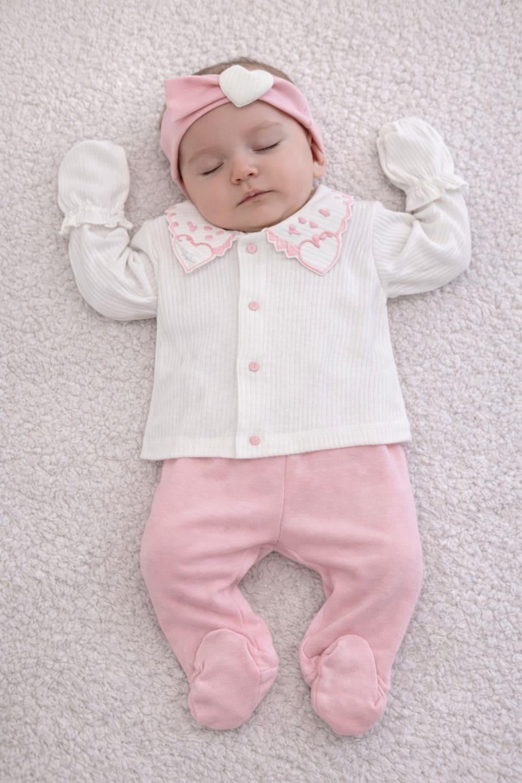 Kalp Nakışlı Fitilli Yenidoğan Kız Bebek 5li Zıbın Set