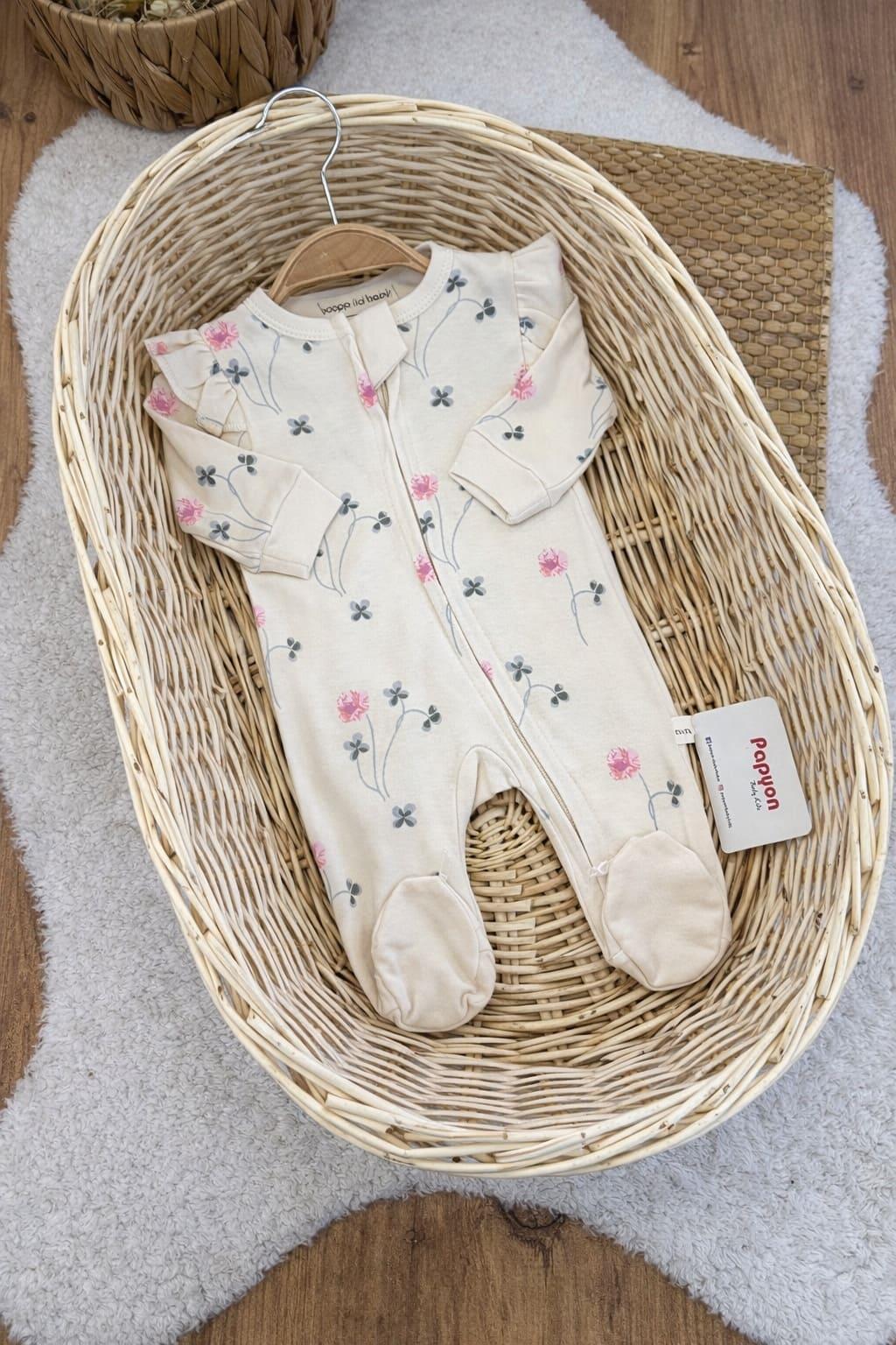 Fiyonk ve Çiçek Desenli Fırfırlı Fermuarlı Kız Bebek 3lü Tulum Set (0-3 Ay)