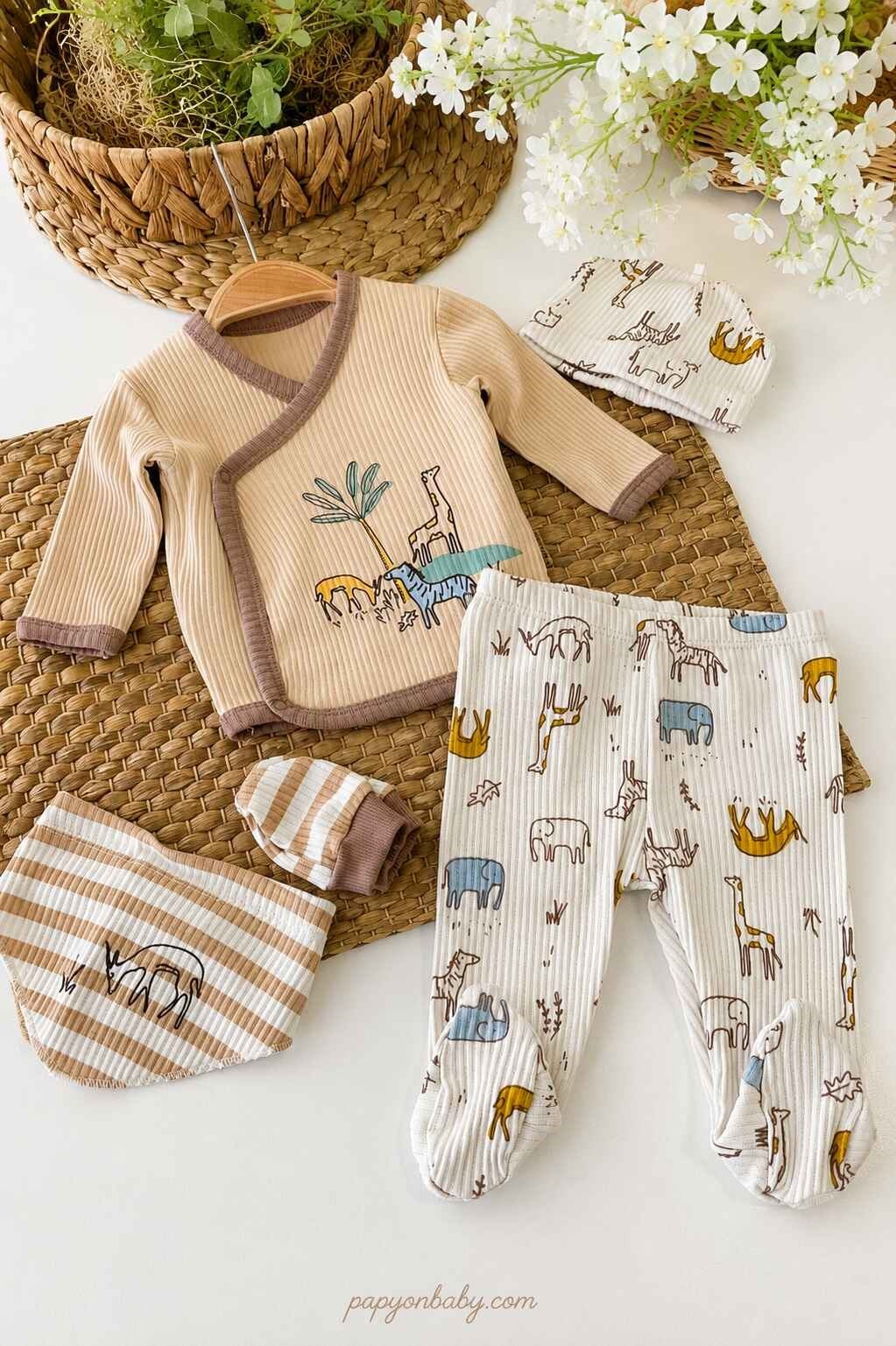 Erkek Bebek Hastane Çıkışı & Zıbın Seti