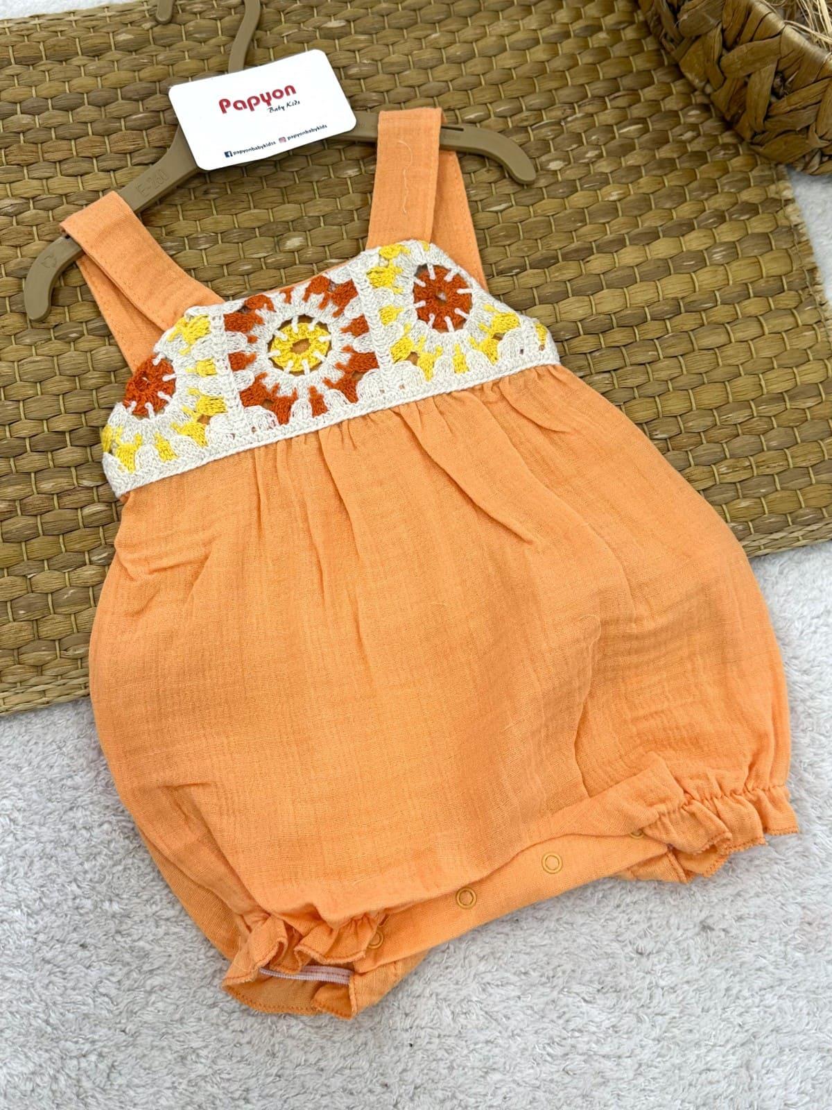 Tığ İşi Motifli Natural Kız Bebek Müslin Askılı Şort Tulum (3-6/6-9/9-12 Ay)