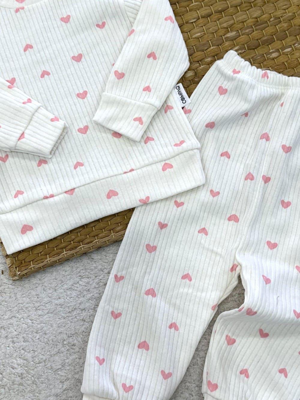 Kalp Desenli Uniseks Bebek Pijama Takımı (6-9/9-12/12-18/18-24 Ay)