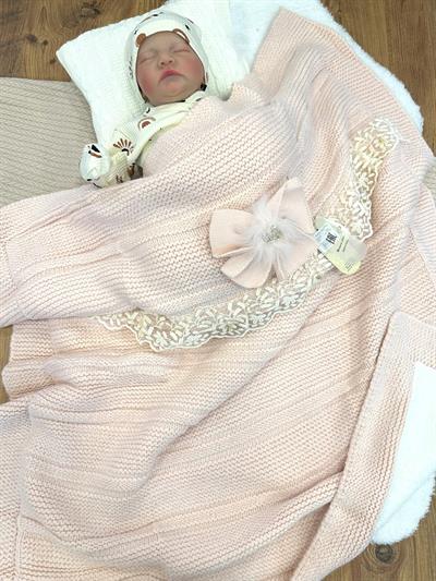 Güpürlü Organik Kuzu Yünü Triko Welsoft Bebek Battaniyesi 100x110 Cm (Ürün Videosu Açıklamada)