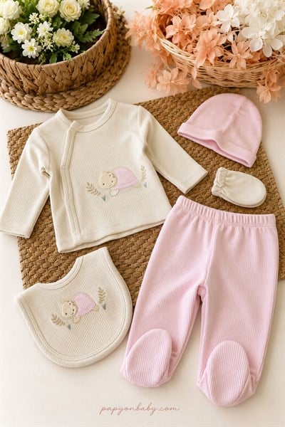 Kız Bebek Hastane Çıkışı & Zıbın Seti